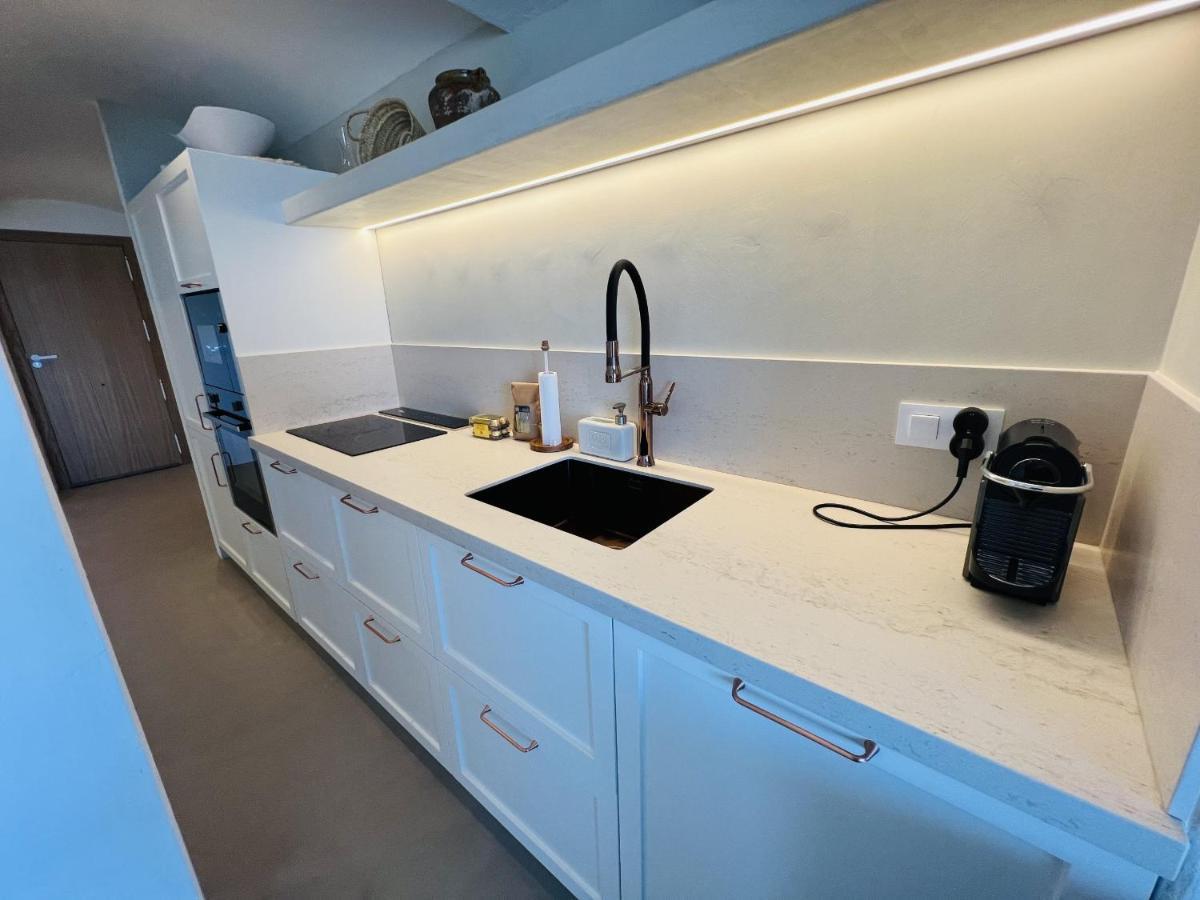 Apartment With Sea View خافييا المظهر الخارجي الصورة